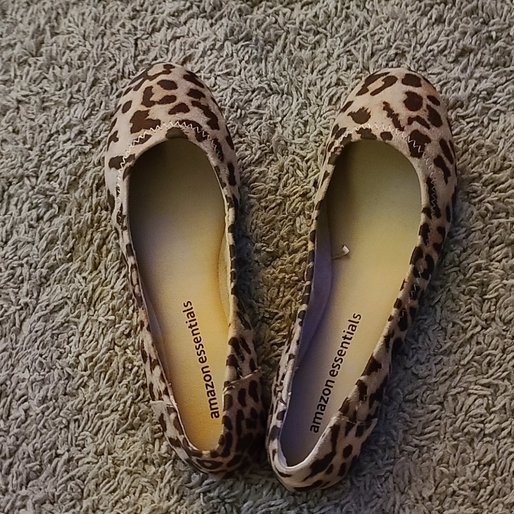 Leopard Print Flats